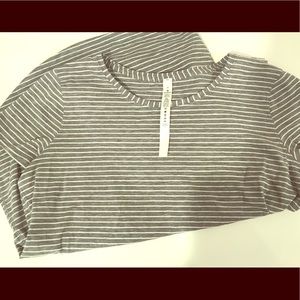 Lululemon T-shirt NWT never worn brand new size 8